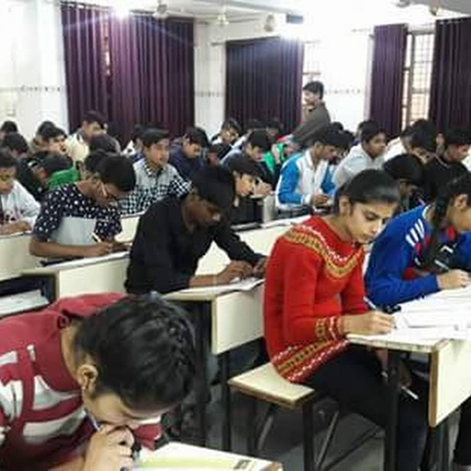 Aayam Infinity Classes Photos - Aayam Infinity Classes photo 1